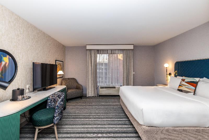 Voco The Clair Cincinnati Downtown By IHG image