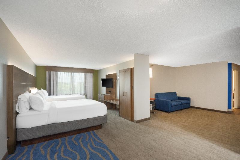 Holiday Inn Express & Suites Frankfort By IHG — photo 31