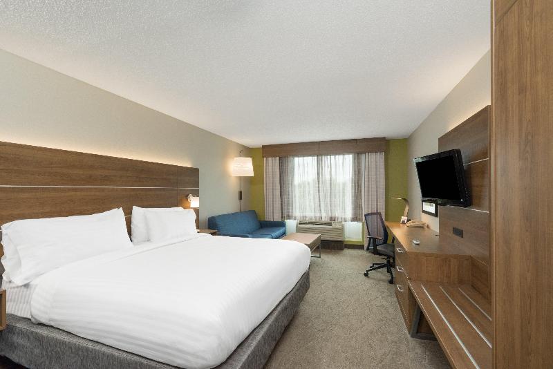 Holiday Inn Express & Suites Frankfort By IHG — photo 43