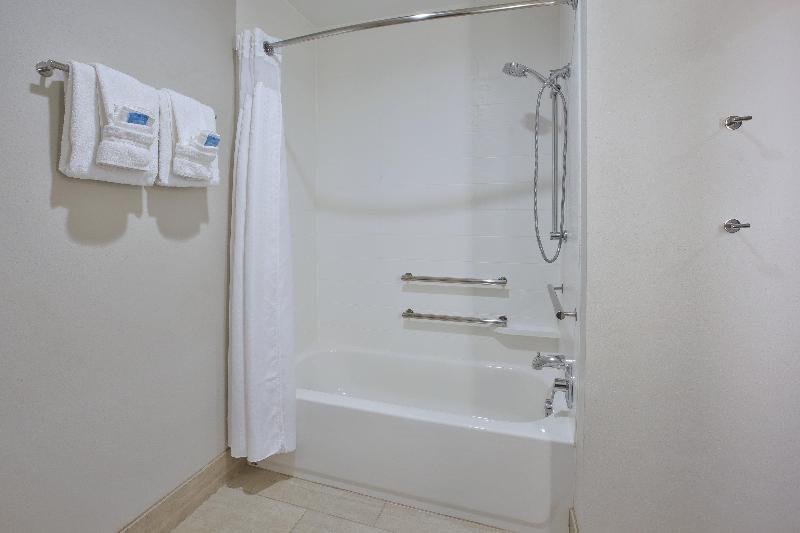 Holiday Inn Express & Suites Parkersburg East IHG photo 22