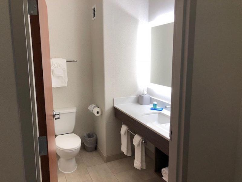 Holiday Inn Express and Suites Rio Grande City image