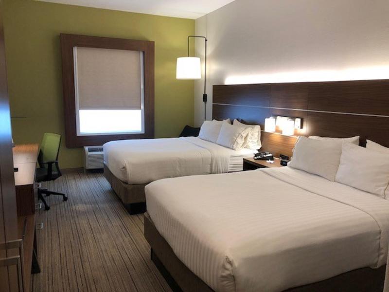 Holiday Inn Express and Suites Rio Grande City image