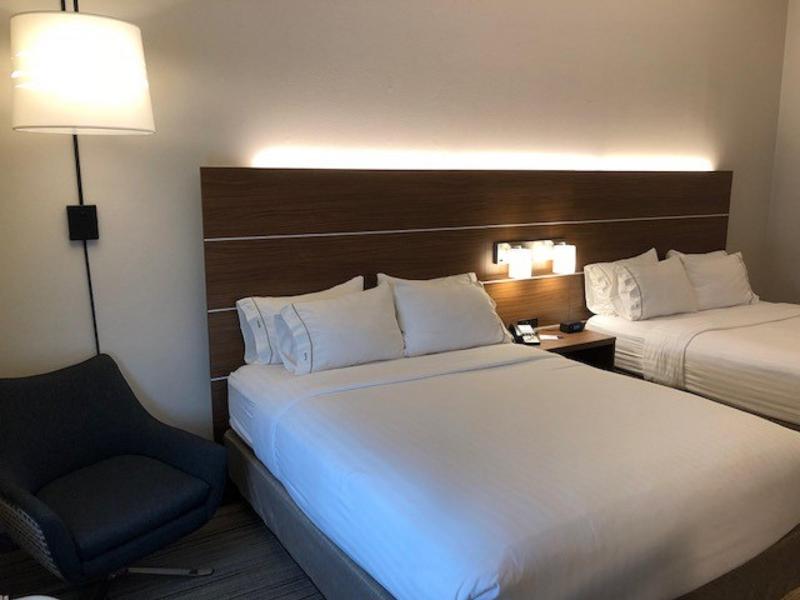 Holiday Inn Express and Suites Rio Grande City image