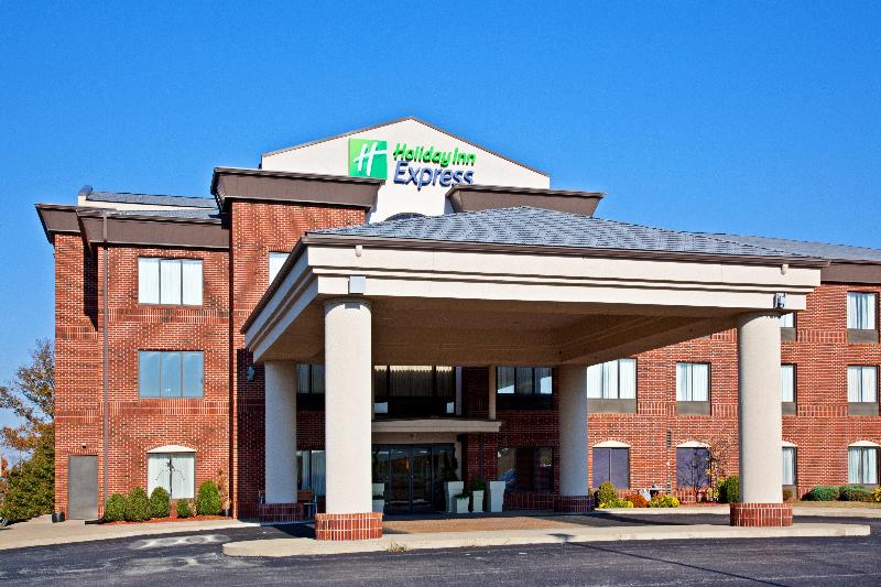 Holiday Inn Express & Suites Shelbyville By IHG image