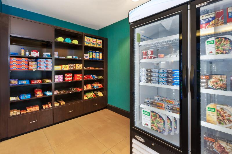 Holiday Inn Express and Suites Southport Oak Islan image