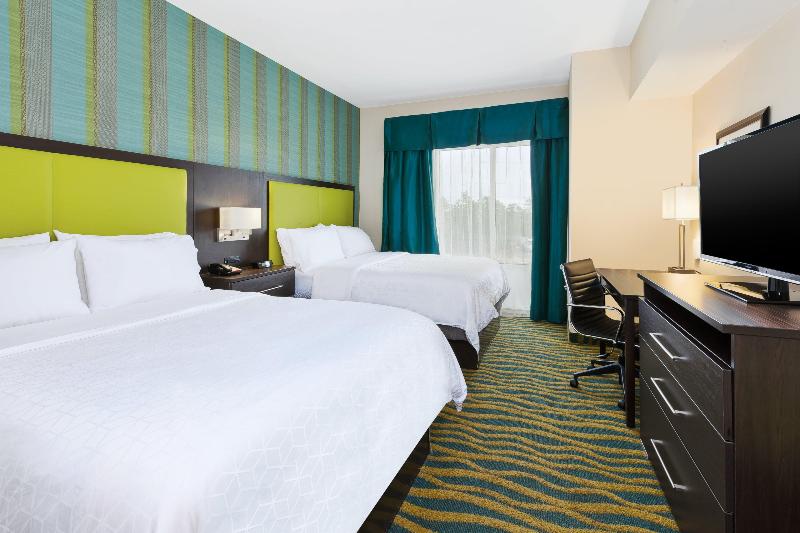 Holiday Inn Express and Suites Southport Oak Islan image