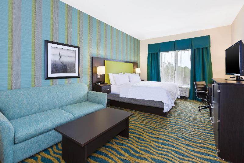 Holiday Inn Express and Suites Southport Oak Islan image