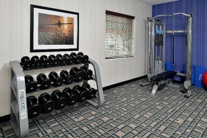 Holiday Inn Express Suites Peekskill-Lower Hudson image