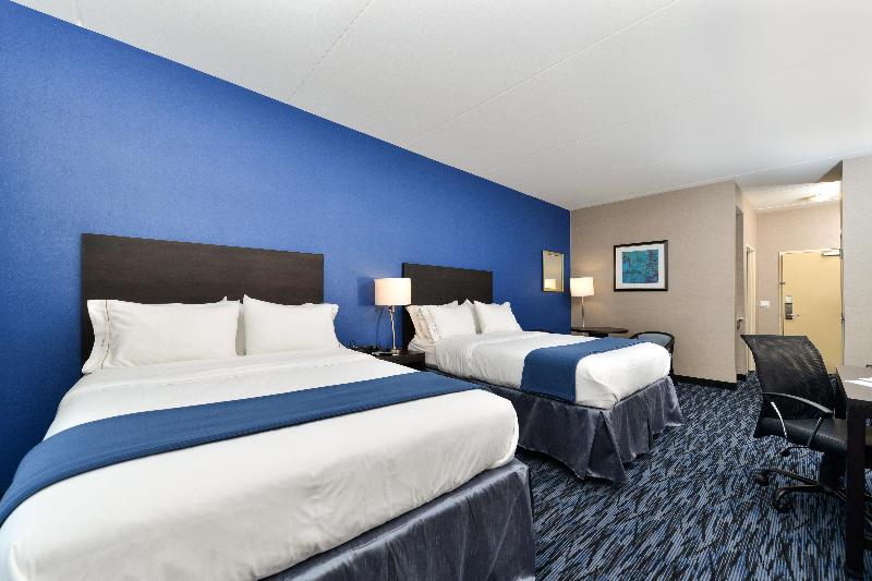 Holiday Inn Express Suites Peekskill-Lower Hudson image