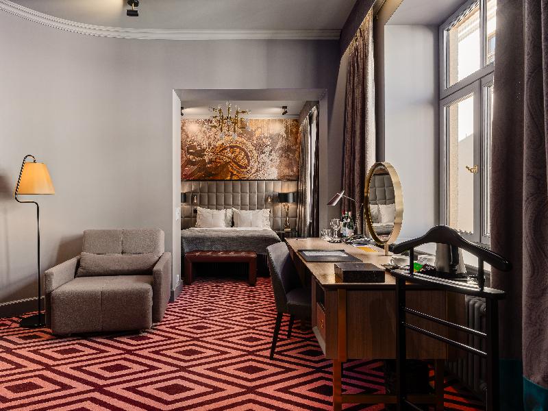 Grand Poet Hotel by Semarah image