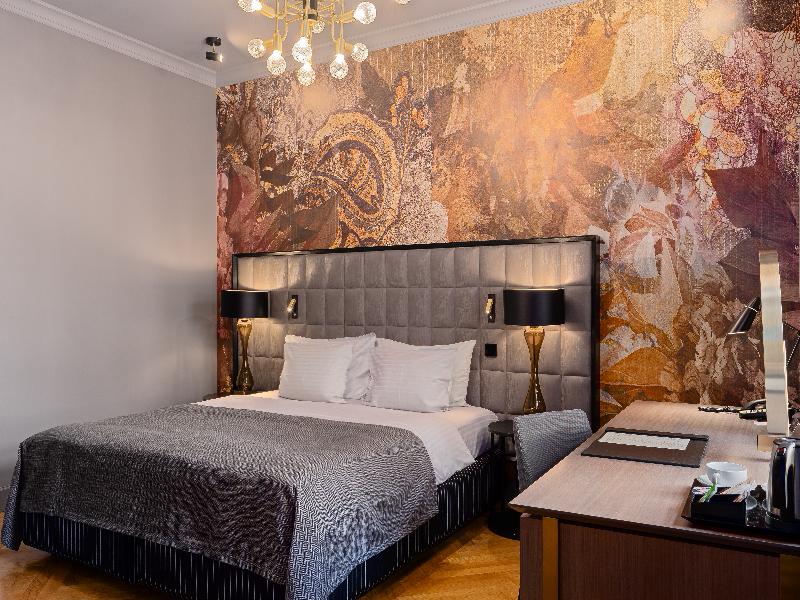 Grand Poet Hotel by Semarah image