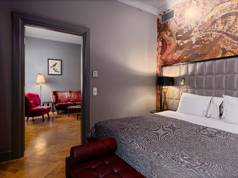 Grand Poet Hotel by Semarah image
