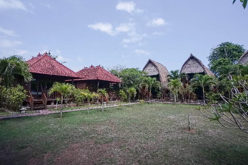 Abian Huts Lembongan by ZUZU