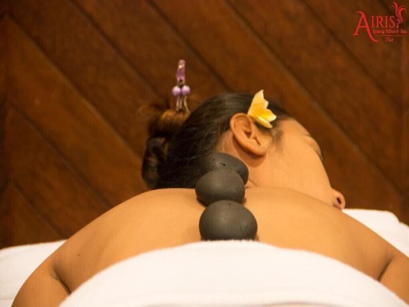 Airis Luxury Villas & Spa image