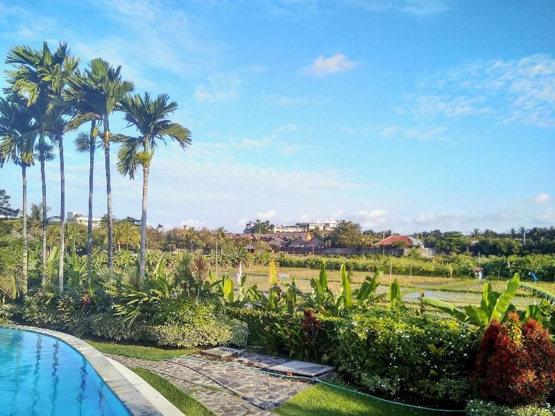 Nipuri Resort & Restaurant image