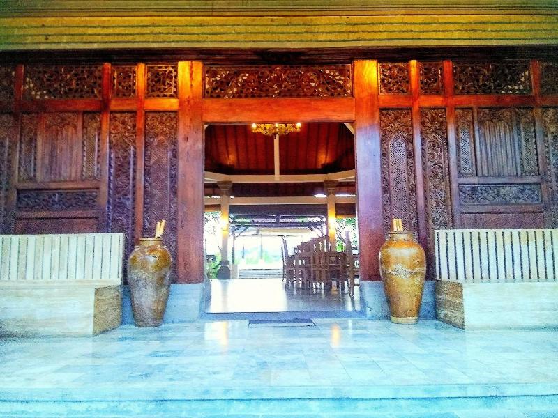 Nipuri Resort & Restaurant image
