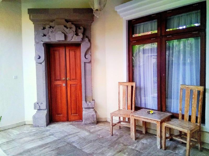 Nipuri Resort & Restaurant image