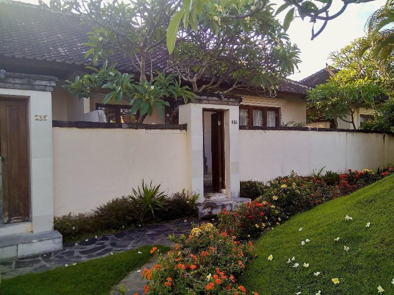 Nipuri Resort & Restaurant image