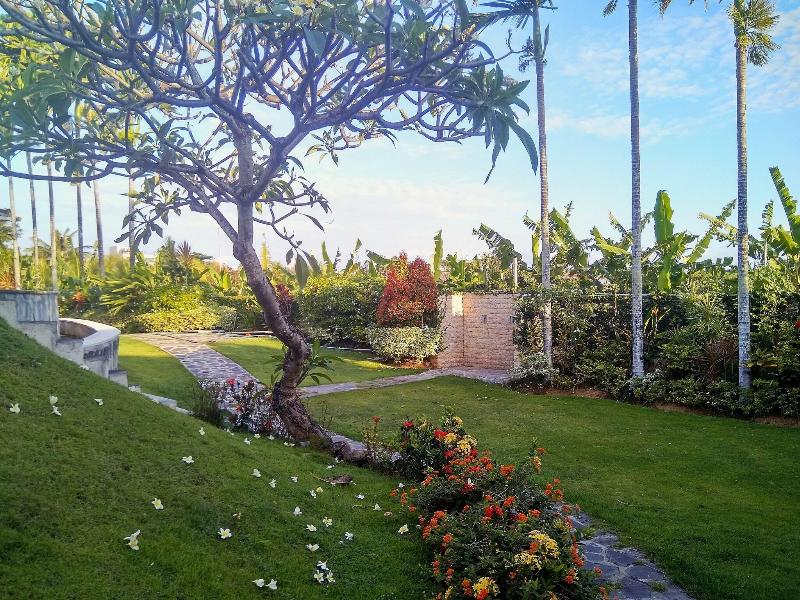 Nipuri Resort & Restaurant image