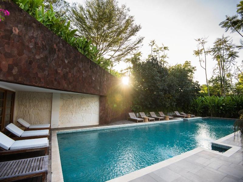 Luxury Apartment at AYANA Residences image
