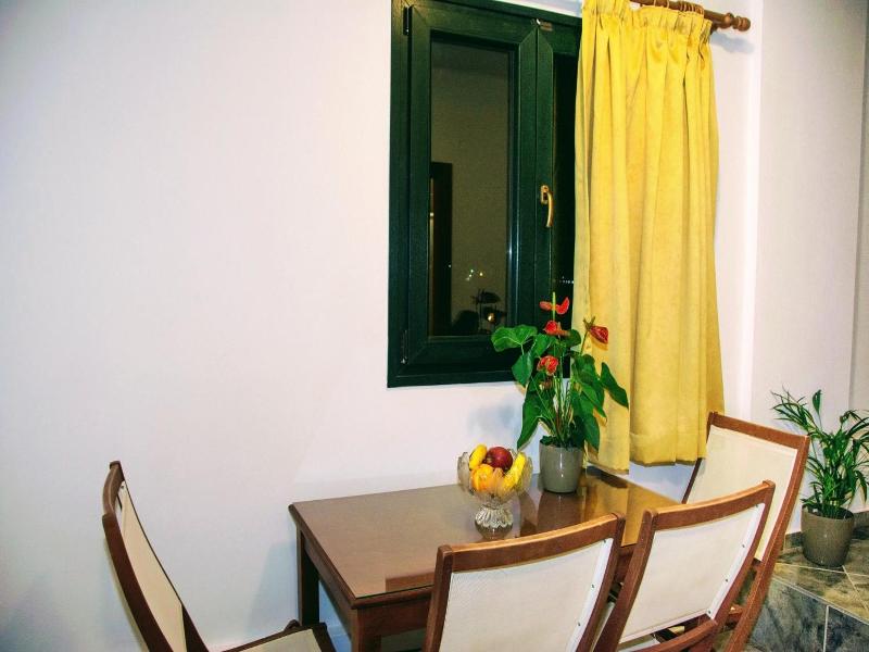 Ippoliti Village image