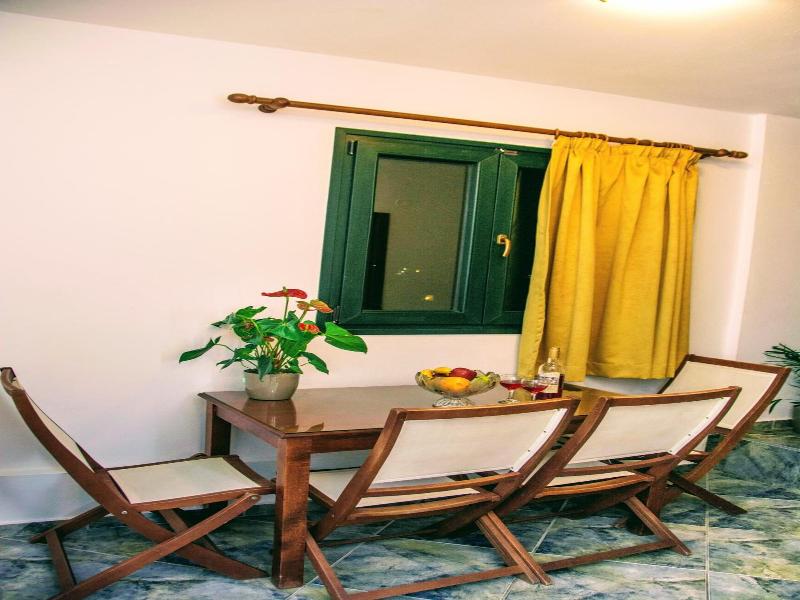 Ippoliti Village image