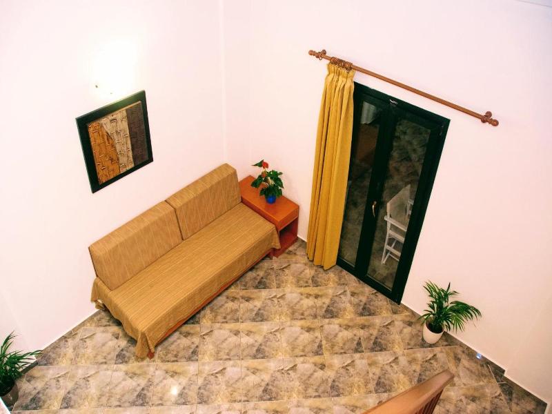 Ippoliti Village image