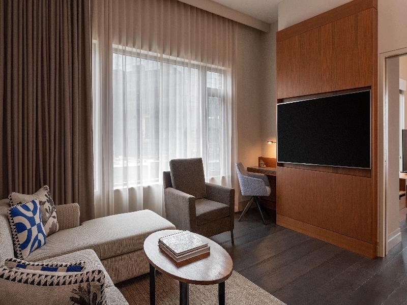Hyatt Regency Lake Washington image