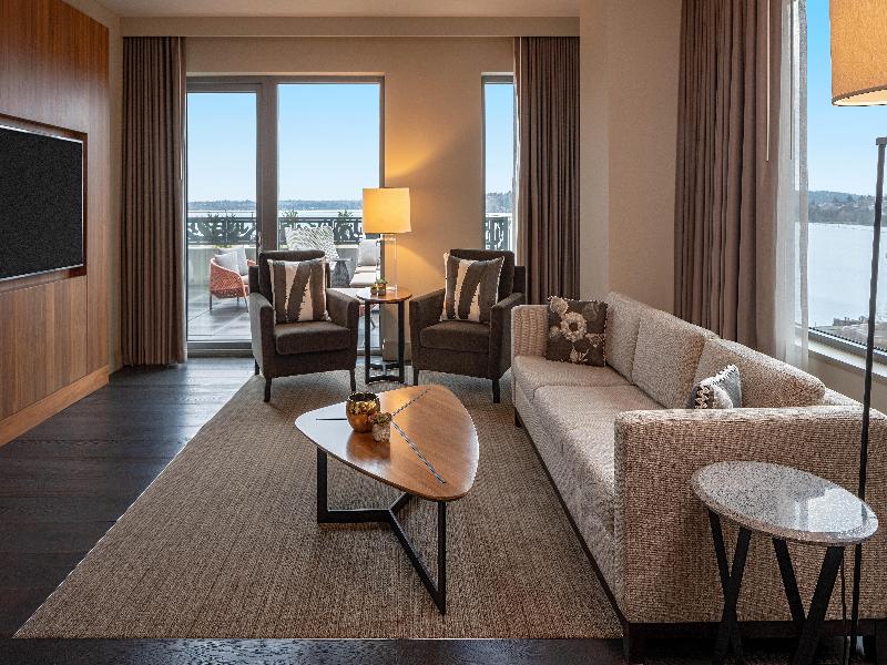 Hyatt Regency Lake Washington image