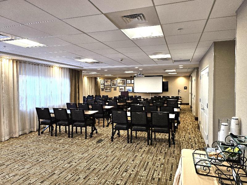 Staybridge Suites Marquette image