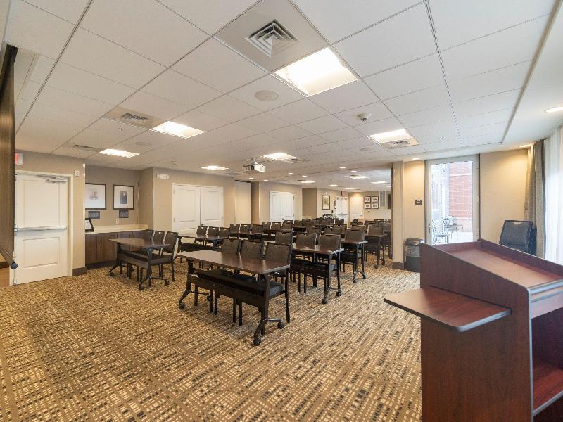 Staybridge Suites Marquette image
