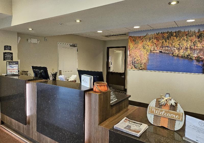 Staybridge Suites Marquette image