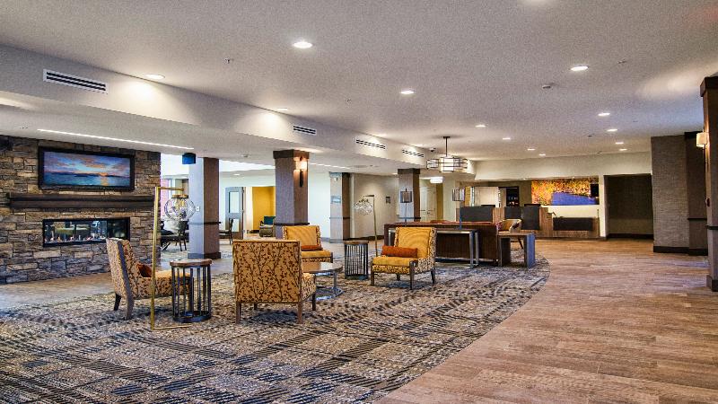 Staybridge Suites Marquette image
