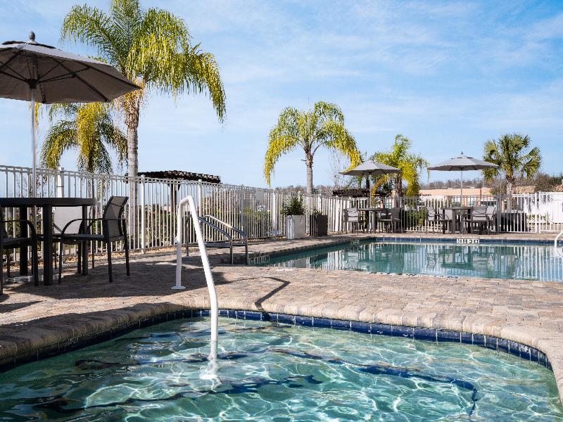 Holiday Inn Express & Suites Trinity By IHG image
