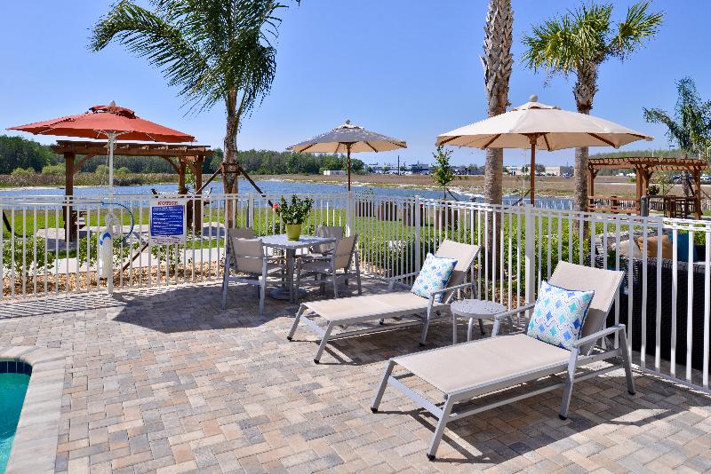 Holiday Inn Express & Suites Trinity By IHG image