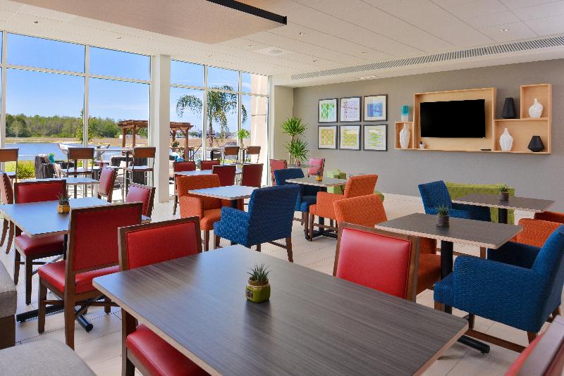 Holiday Inn Express & Suites Trinity By IHG image