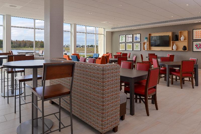 Holiday Inn Express & Suites Trinity By IHG image
