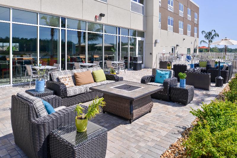 Holiday Inn Express & Suites Trinity By IHG image
