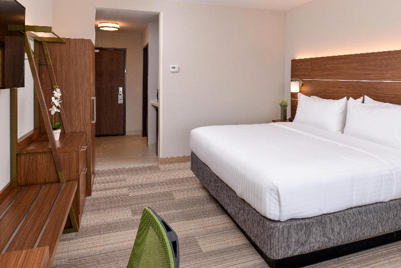 Holiday Inn Express & Suites Trinity By IHG image