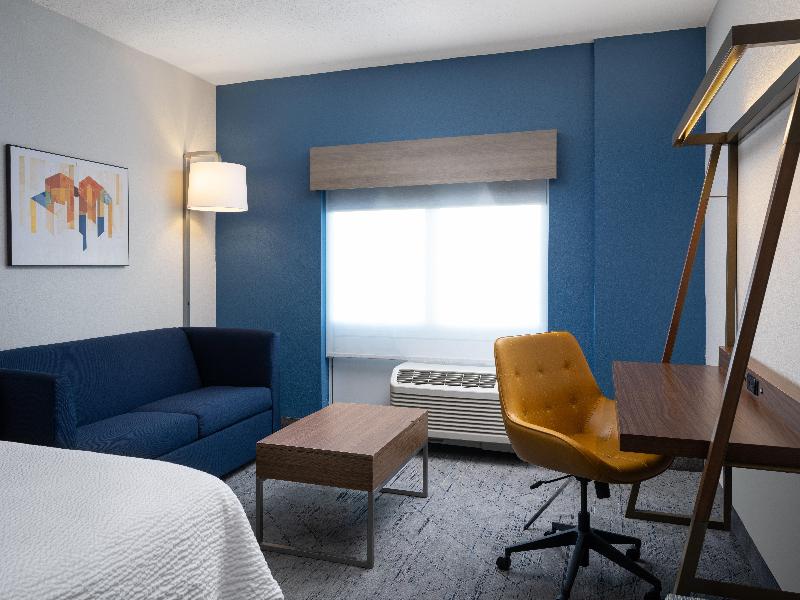 Holiday Inn Express & Suites Trinity By IHG image