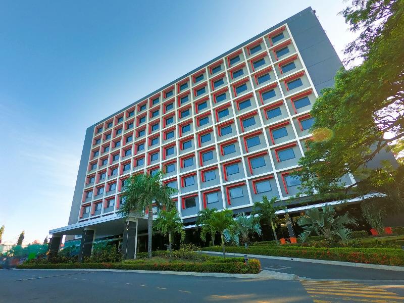 Holiday Inn Express Port Moresby image