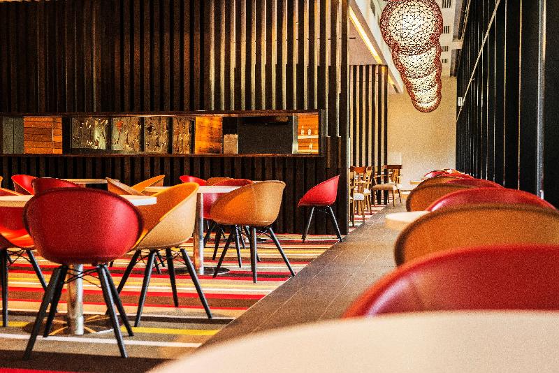 Holiday Inn Express Port Moresby image