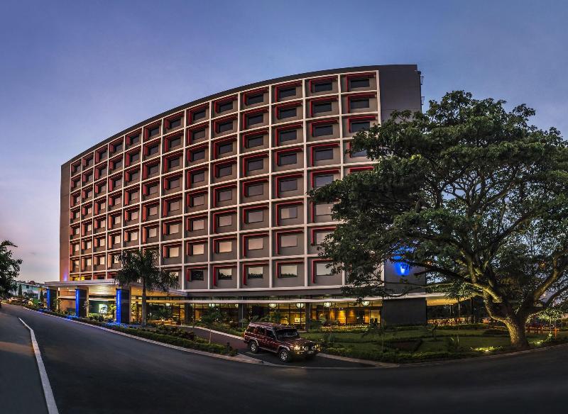 Holiday Inn Express Port Moresby image