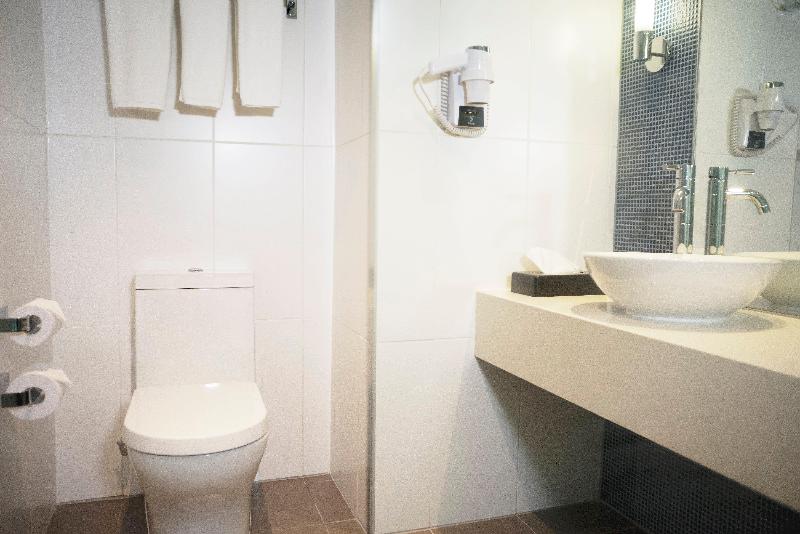 Holiday Inn Express Port Moresby image
