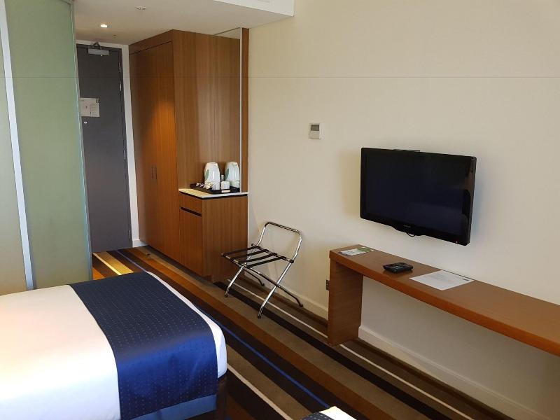 Holiday Inn Express Port Moresby image