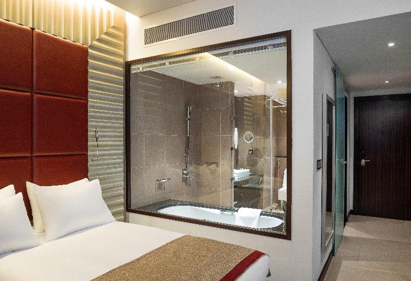 Crowne Plaza Riyadh RDC Hotel and Convention image