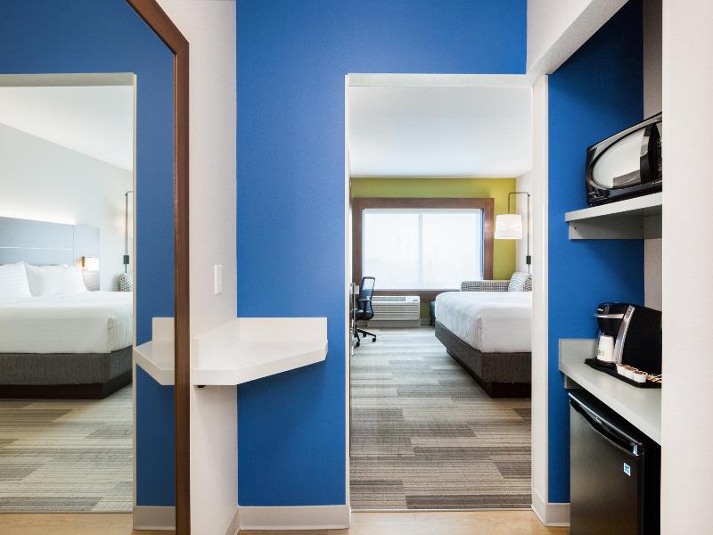 Holiday Inn Express and Suites Prosser-Yakima Vall image