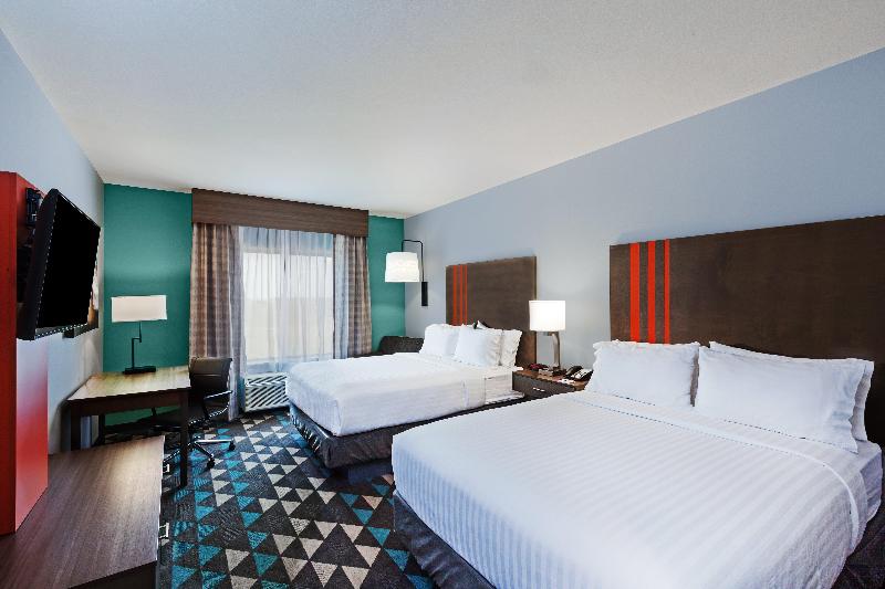 Holiday Inn Express and Suites Perryton image