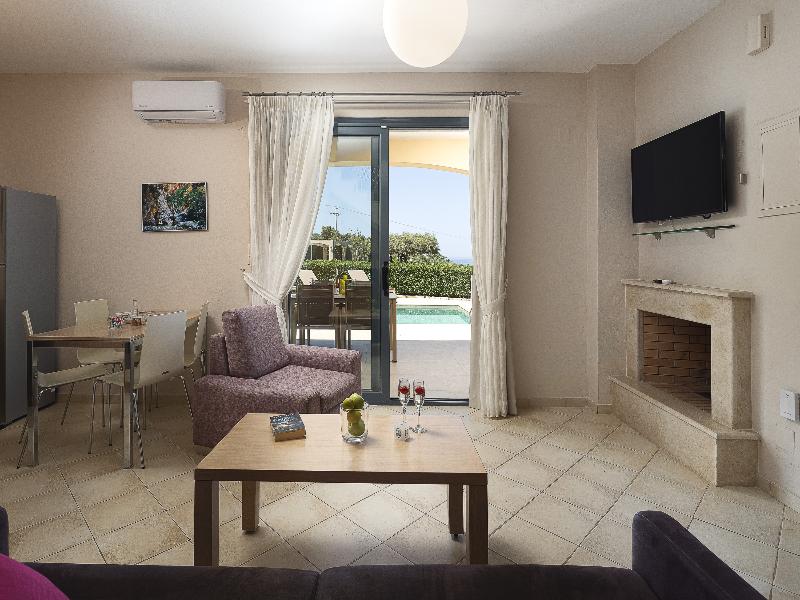 Carme Villas image
