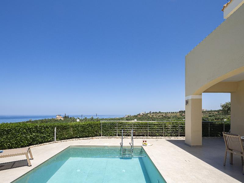 Carme Villas image
